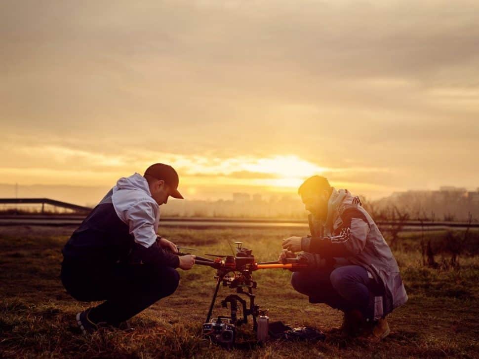 Dron pilot